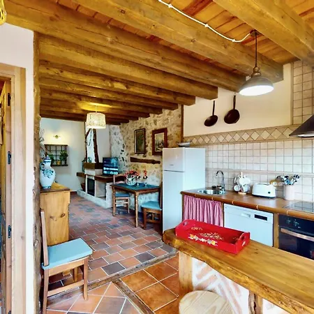 La Fuente Del Fresno Caballar