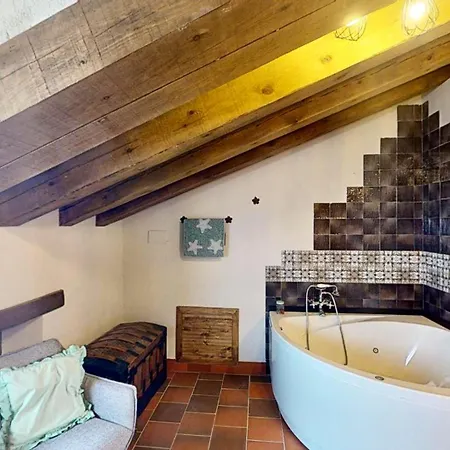 La Fuente Del Fresno Holiday home