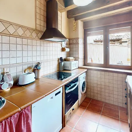 La Fuente Del Fresno *