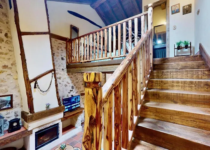 La Fuente Del Fresno בית נופש Caballar