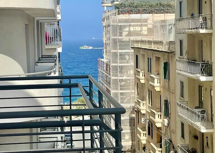 La Fuente Del Fresno Caballar